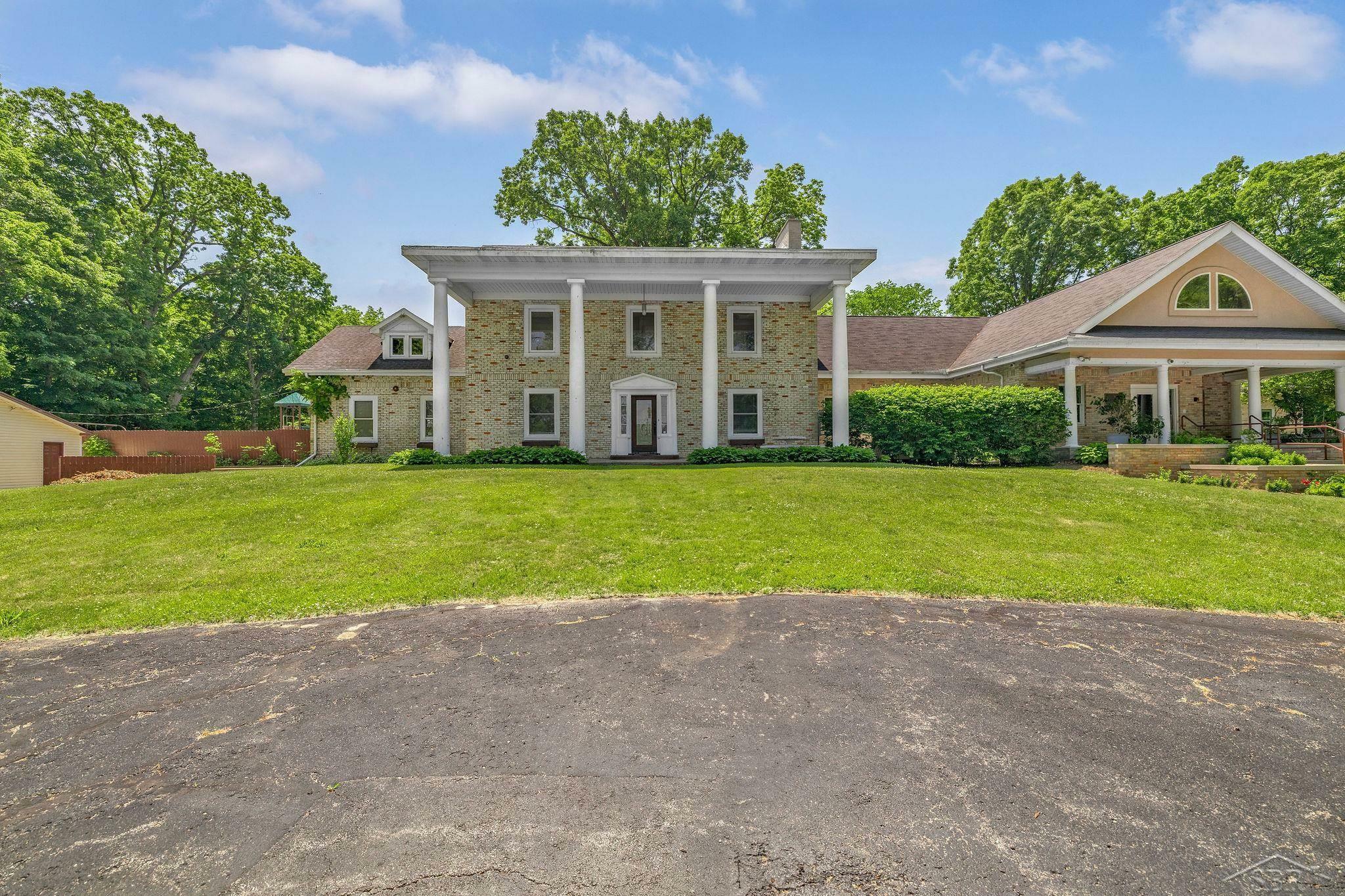 3115 Isabella Street  Midland MI 48640 photo