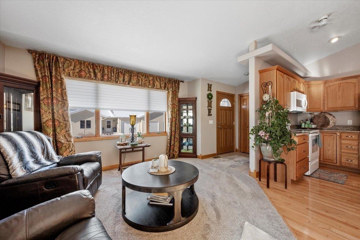 Property Photo: 314 Cottage Hill Lane SD 57783