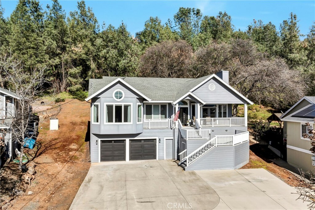 18700 Oak Grove Road  Hidden Valley Lake CA 95467 photo