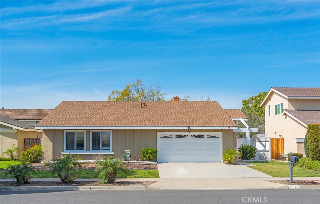 Property Photo:  3571 Hamilton Street  CA 92614 