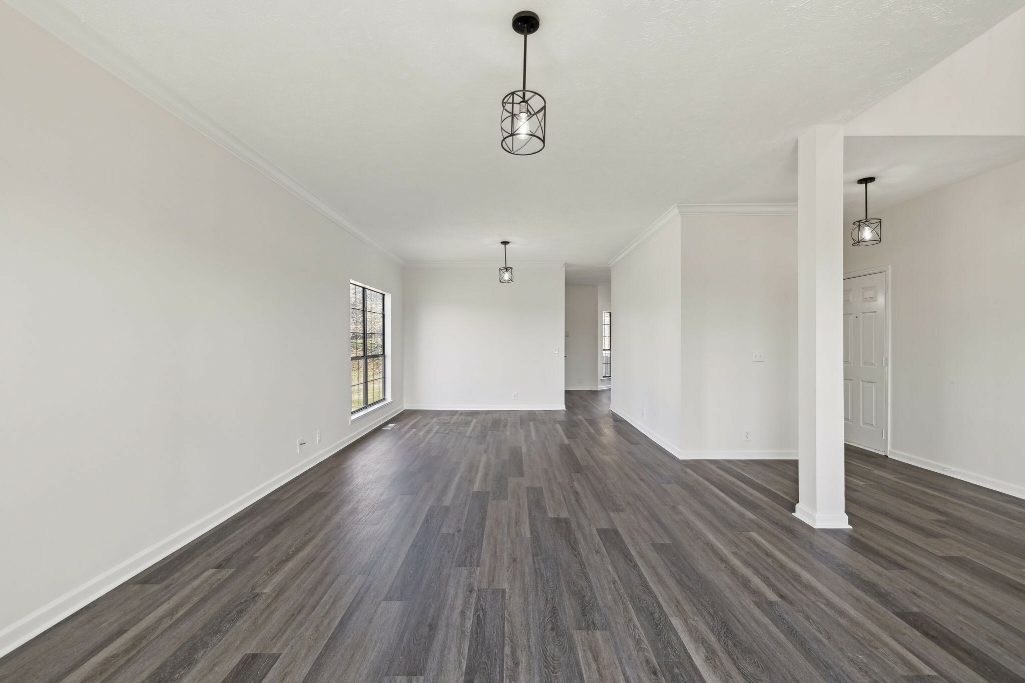 Property Photo: 1121 Holt Hills Pl TN 37211