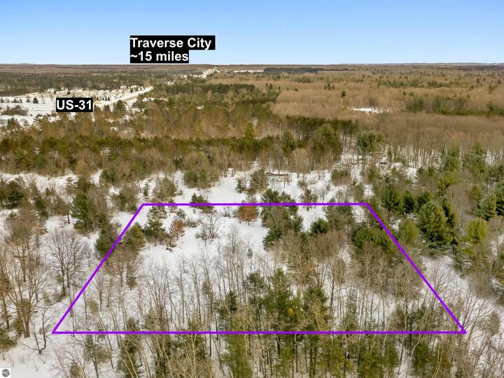 2.5 Witz End Drive  Interlochen MI 49643 photo