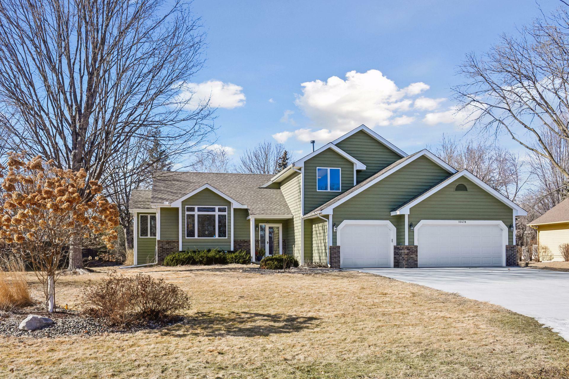 Property Photo: 10478 E Riverview Drive MN 55347