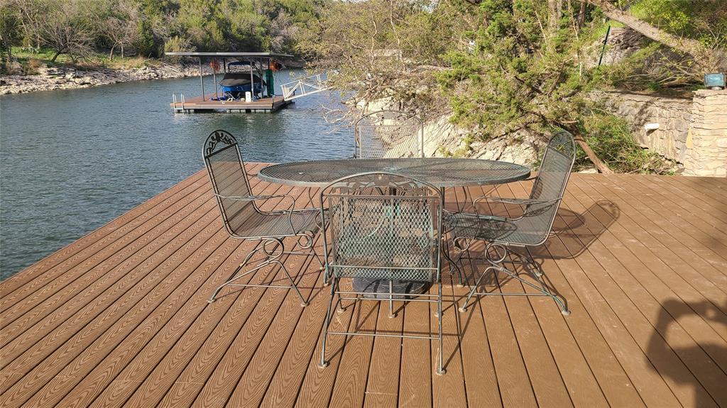 Property Photo: 1127 Brackeen Drive TX 76449