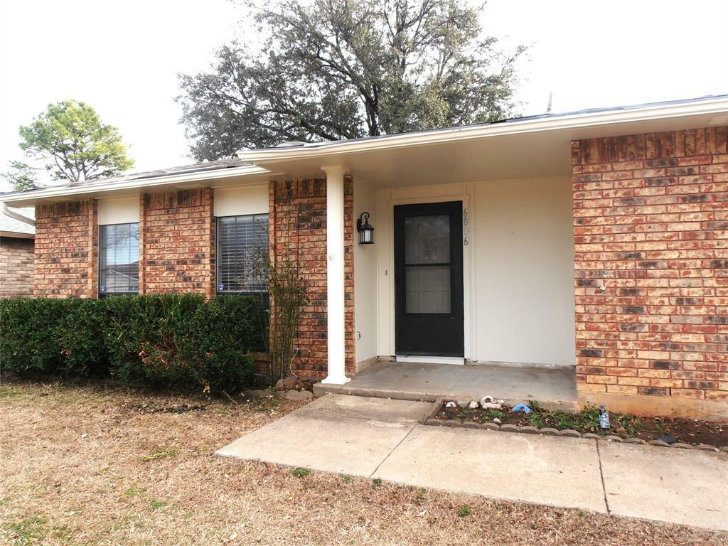 Property Photo:  6806 Forestview Drive  TX 76016 