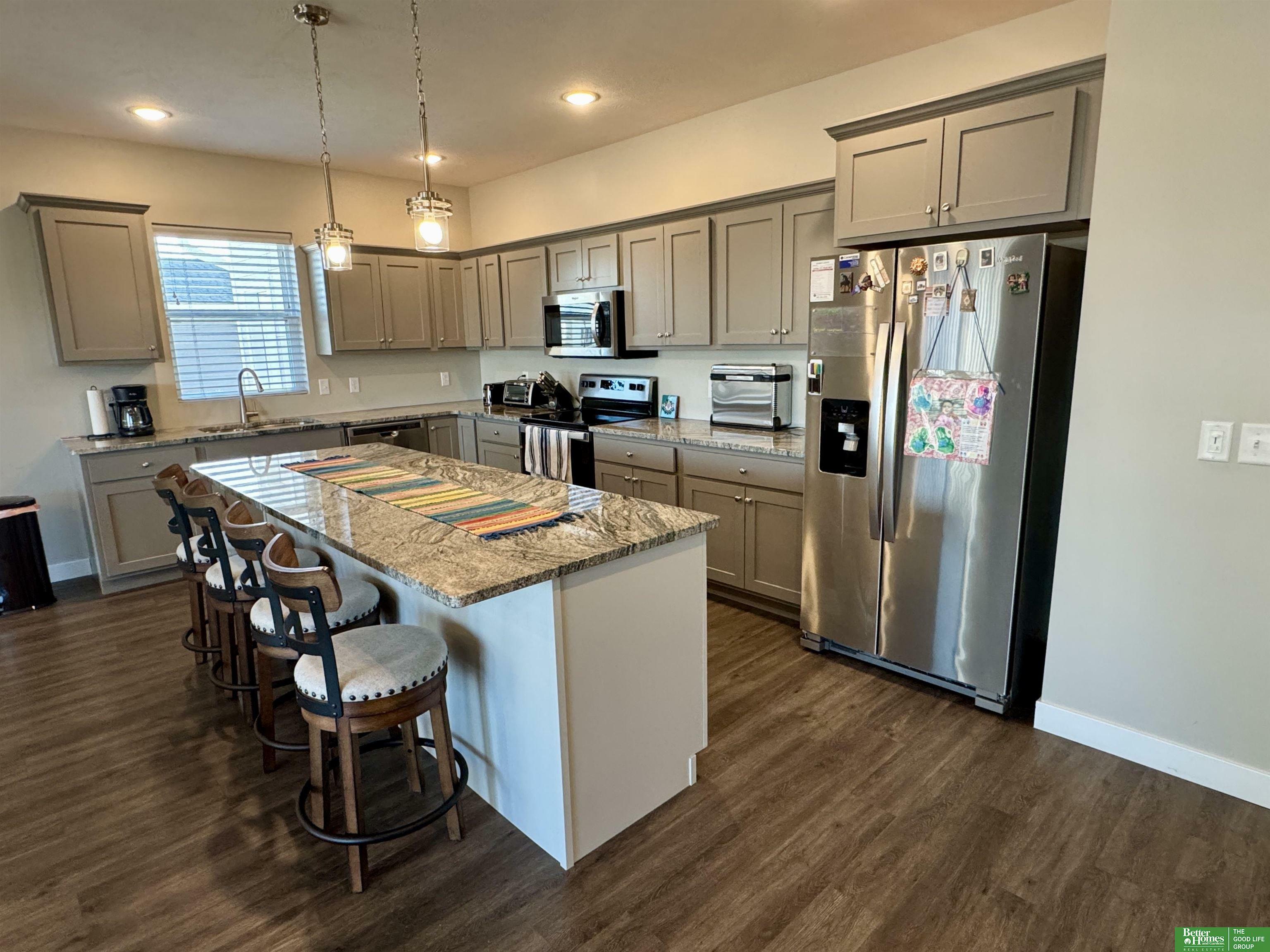 Property Photo: 1809 8th Avenue NE 68826