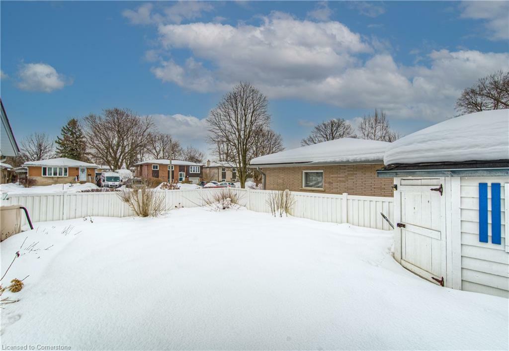 Property Photo:  592 Glendene Crescent  ON N2L 4P5 