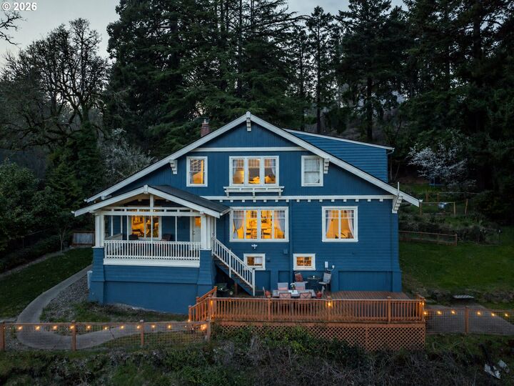 Property Photo:  13060 SW Elk Rock Rd  OR 97034 