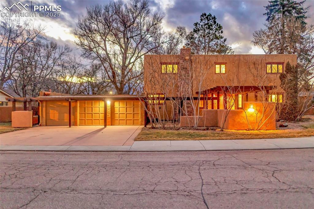 Property Photo:  825 Paseo Road  CO 80907 