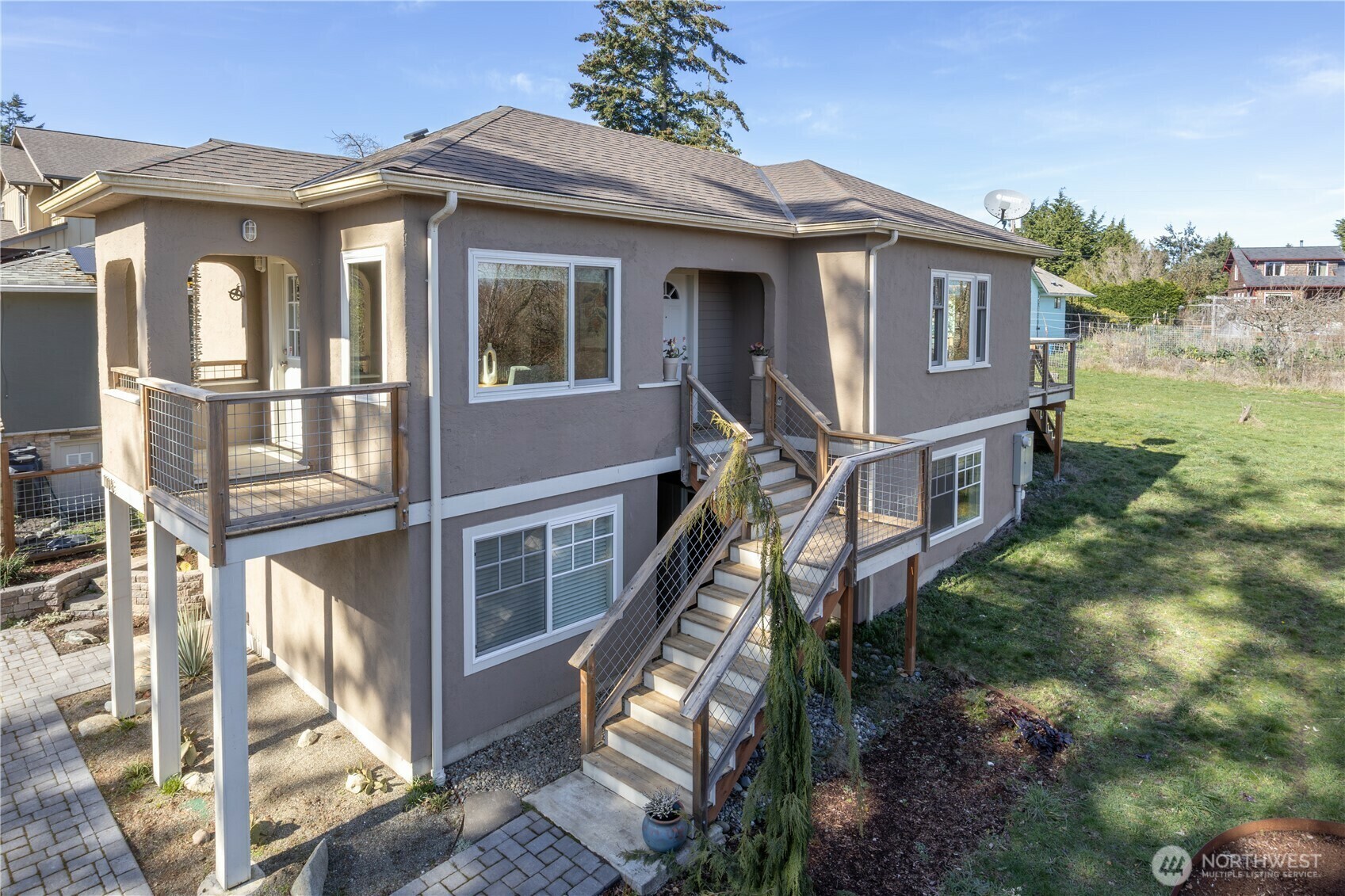 Property Photo: 1108 21st Street WA 98368