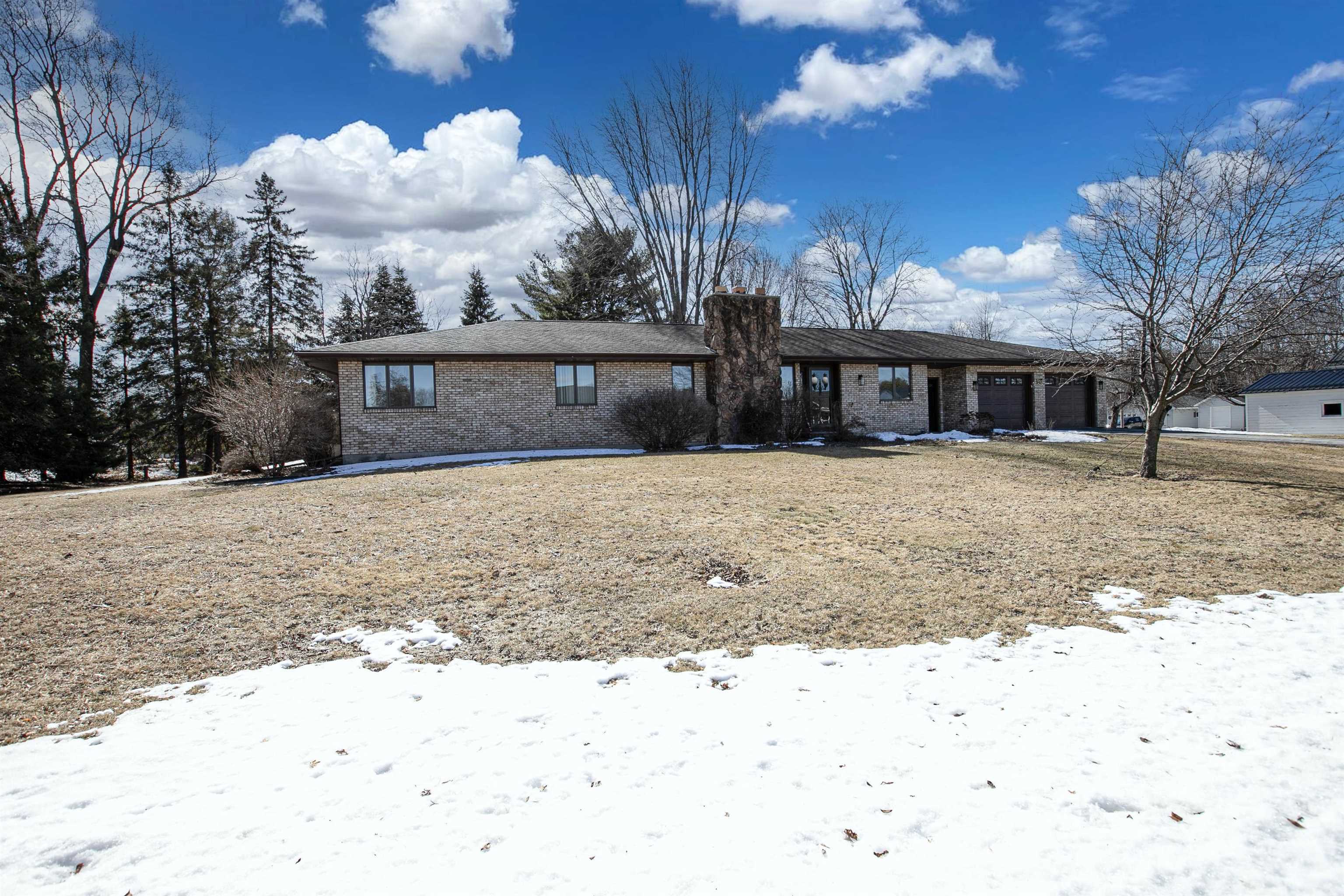 510 Adams Street  Oconto WI 54153 photo