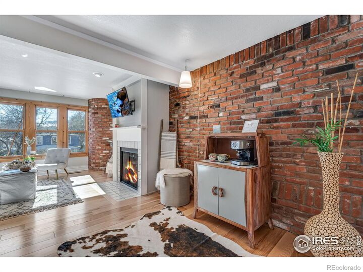 487 Pearl Street  Boulder CO 80302 photo