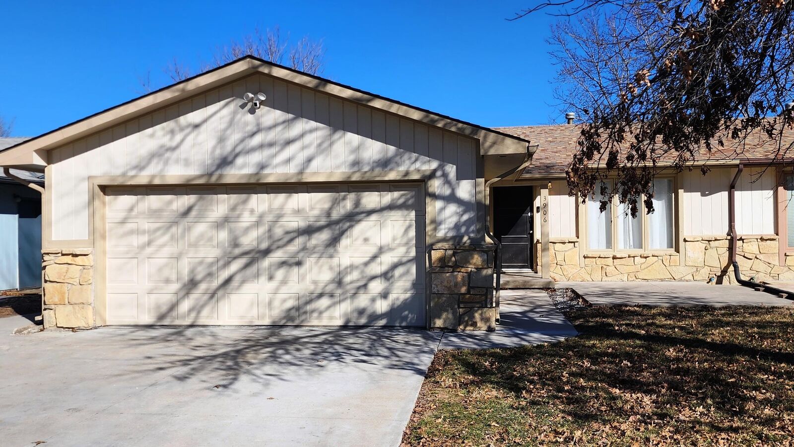 Property Photo:  3906 N Garland  KS 67204 