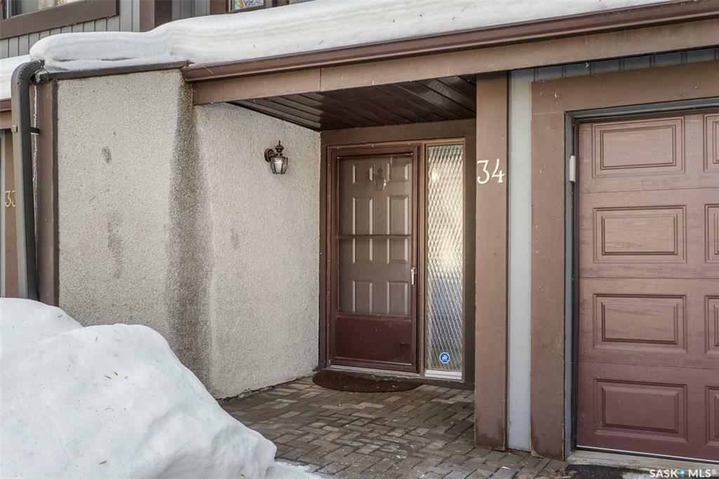 Property Photo:  455 Pinehouse Drive 34  SK S7K 5X1 