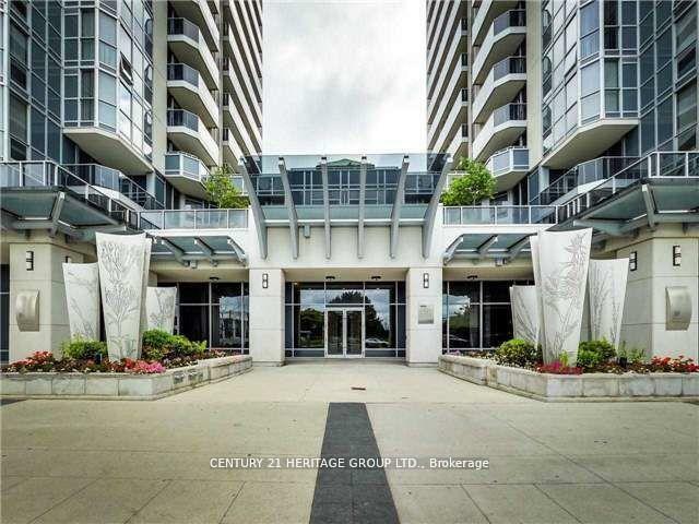 Property Photo: 5793 Yonge Street 2105 ON M2M 0A9