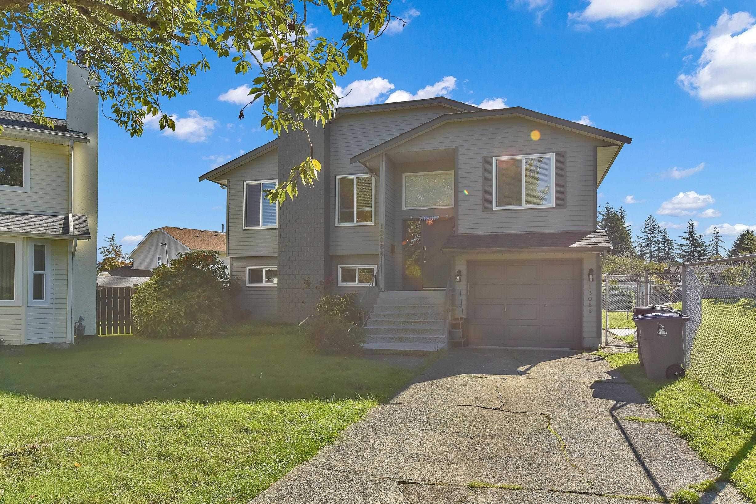 Photo de la propriété: 13088 65A Avenue BC V3W 8P7