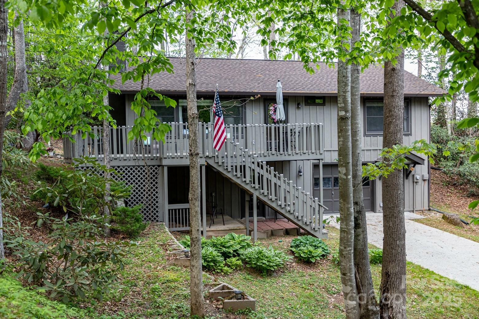 Property Photo:  76 Creekside Drive  NC 28751 