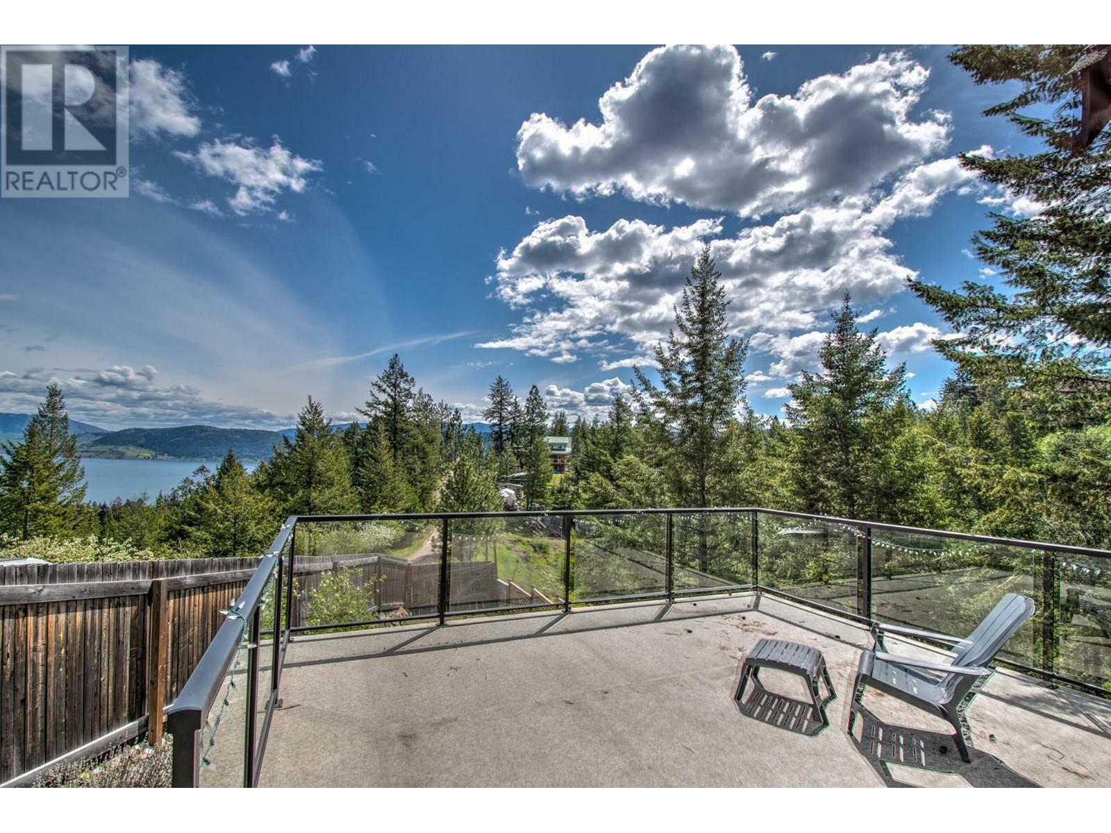 Property Photo: 354 Lakewood Road BC V1H 2B9