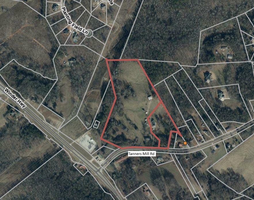 Property Photo: 4404 Tanners Mill Road GA 30517