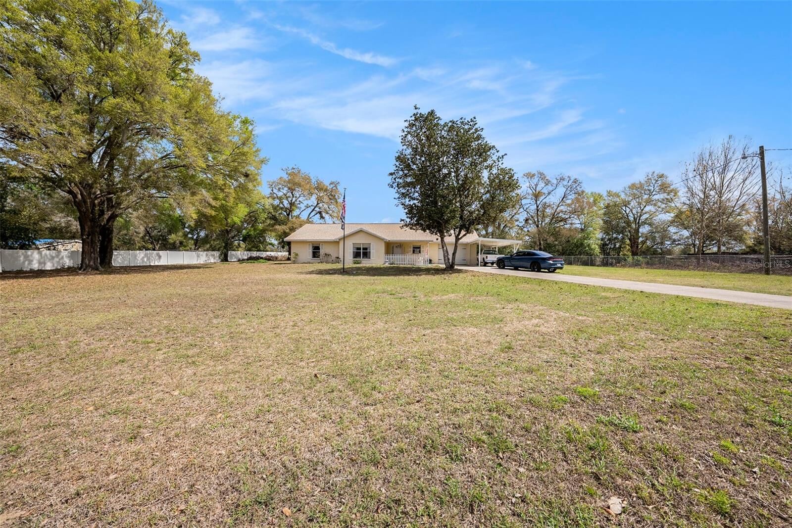 Property Photo:  20524 Peachtree Lane  FL 33523 