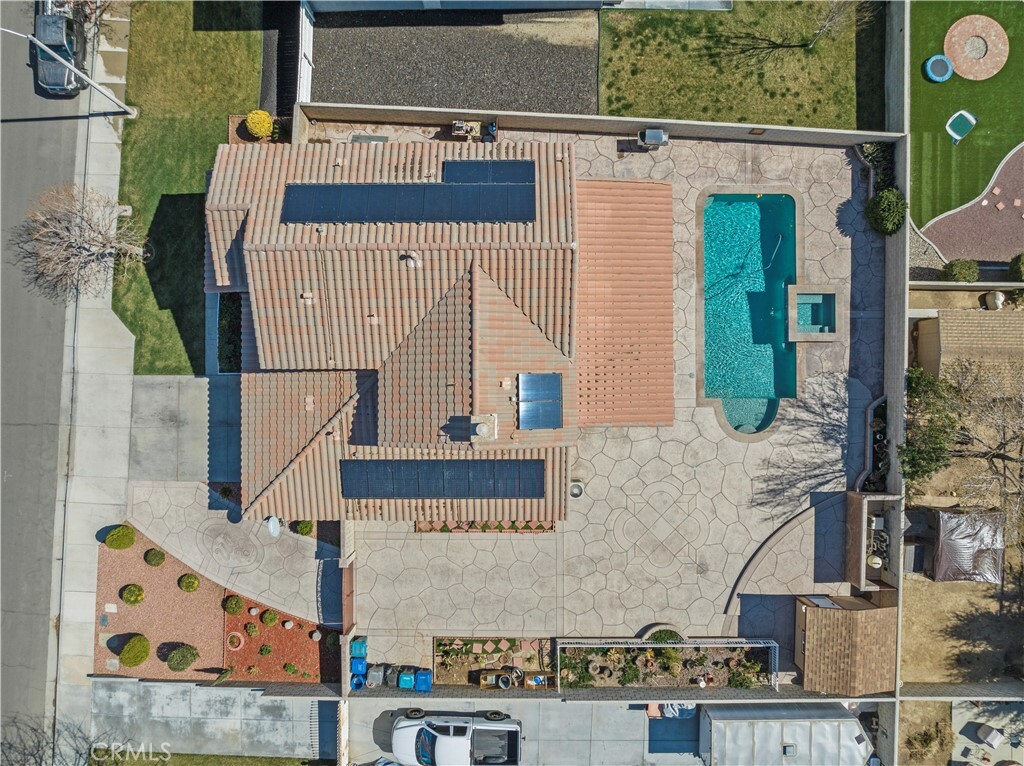 Property Photo: 3116 Kilt Court CA 93535