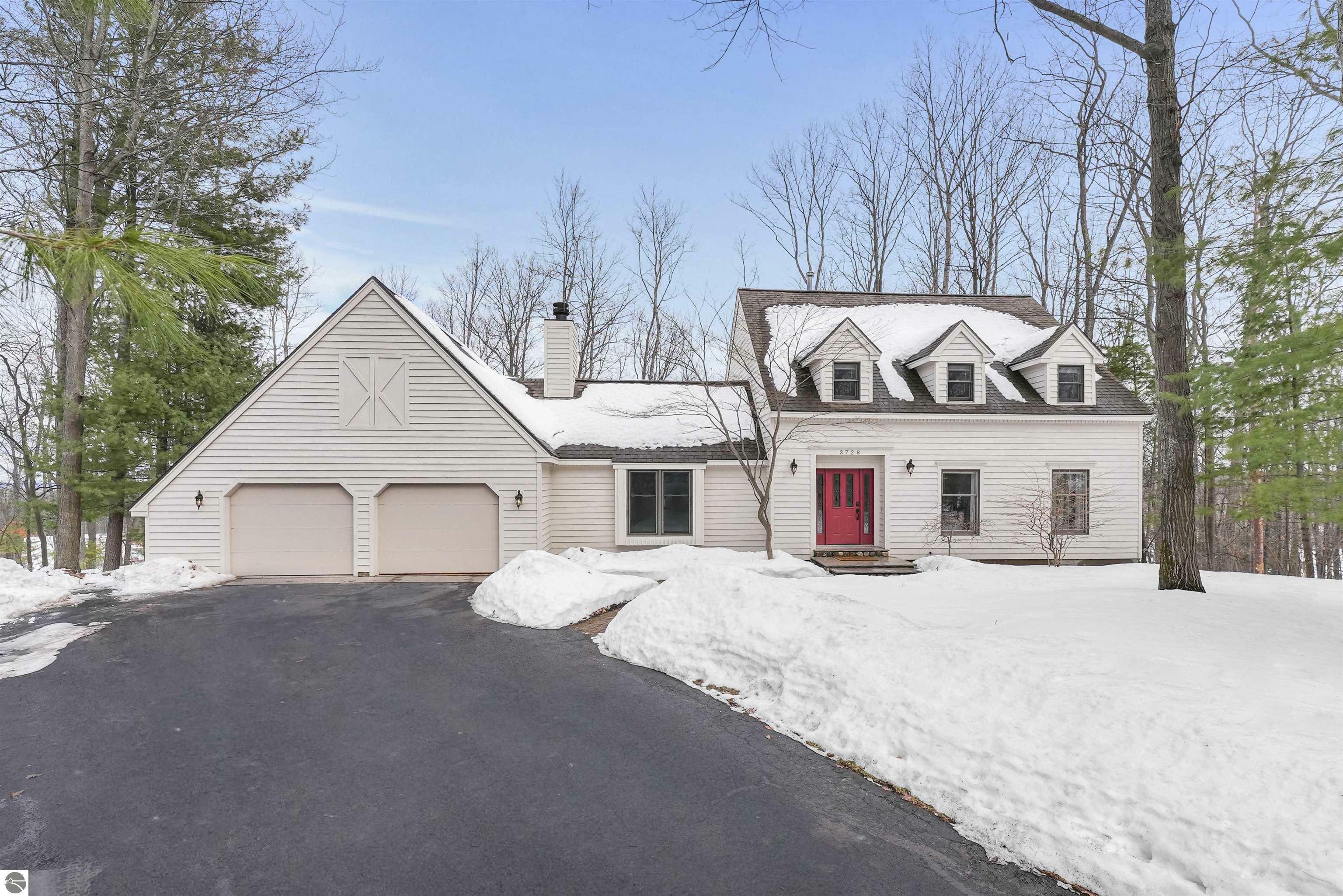 Property Photo:  3728 Village Circle Drive  MI 49686 