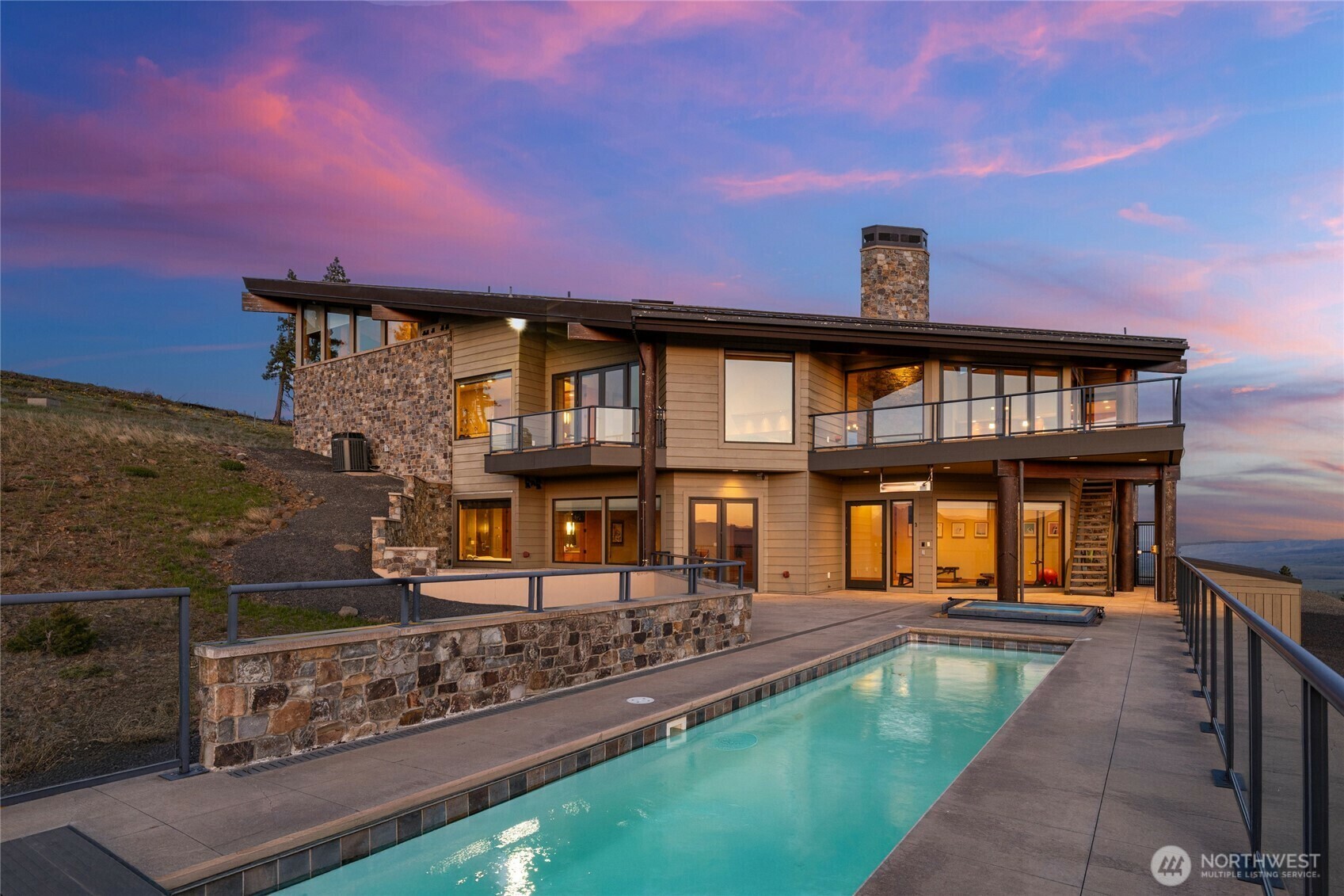 Property Photo: 3653 Hart Road WA 98922