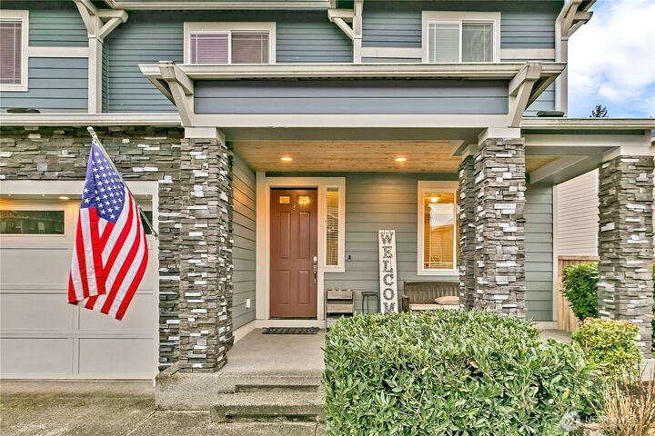 Property Photo:  17302  114th Avenue E  WA 98374 
