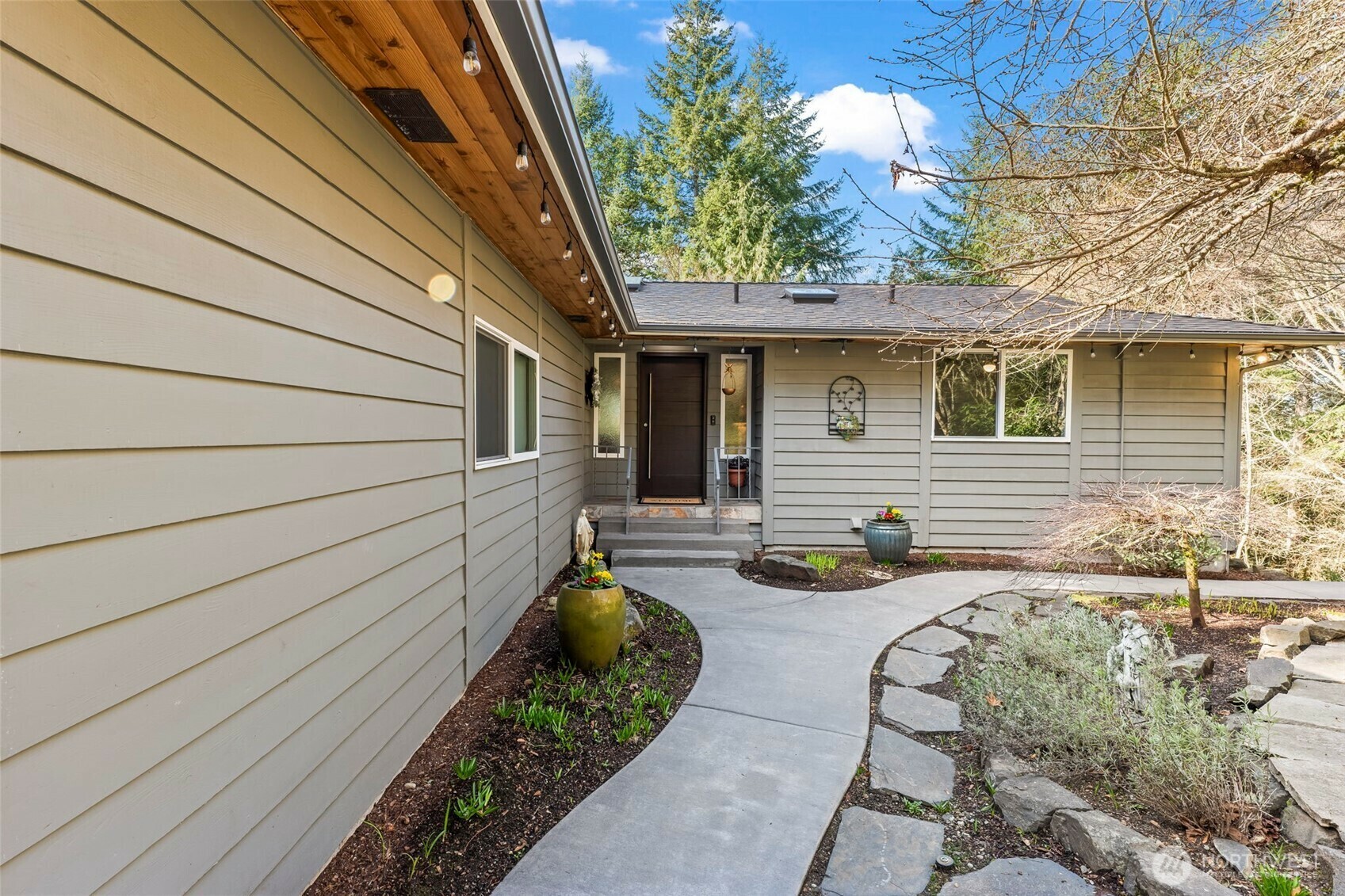Property Photo: 10014 Gig Harbor Drive NW WA 98332