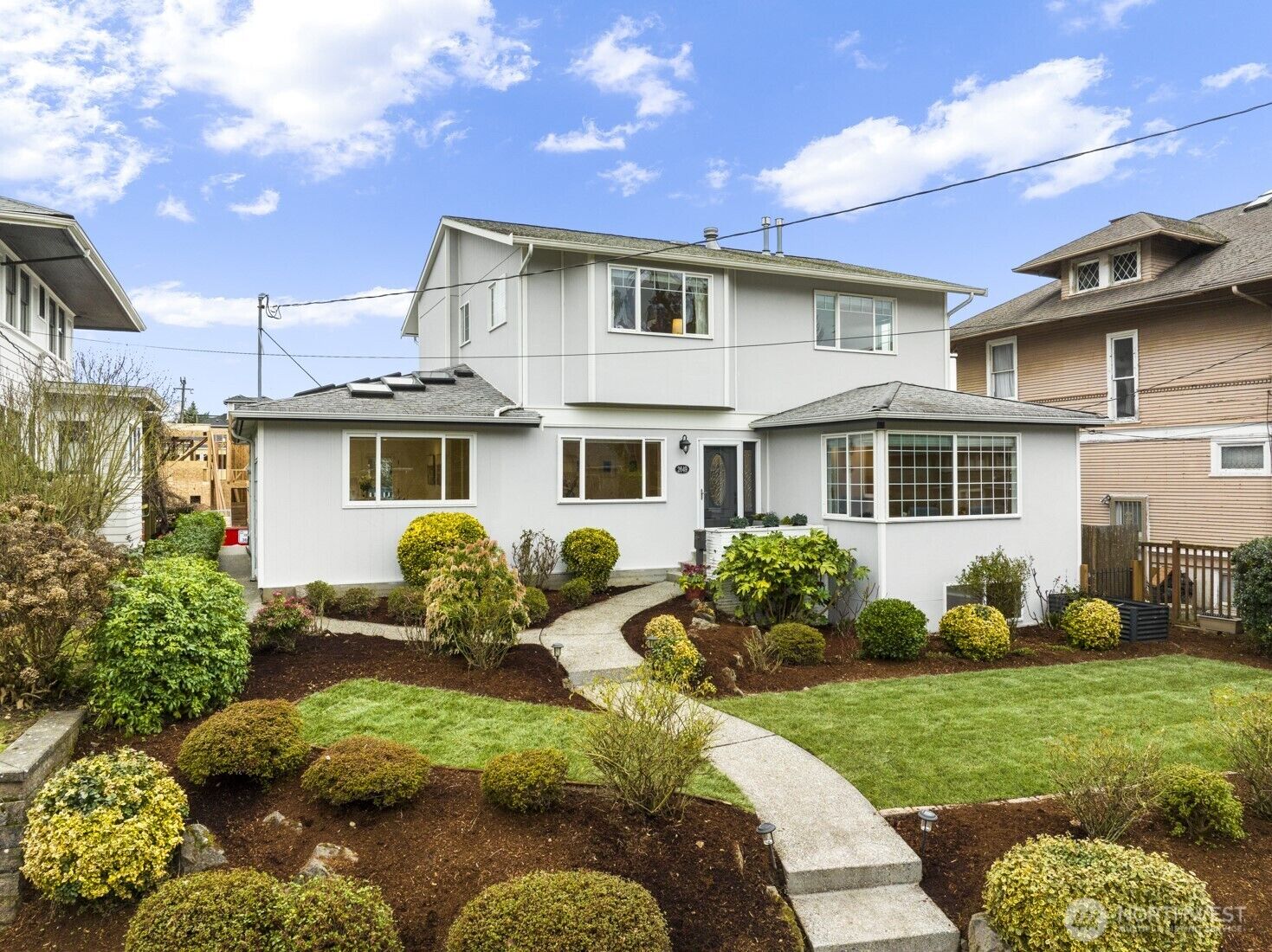 Property Photo: 2649 Walnut Avenue SW WA 98116