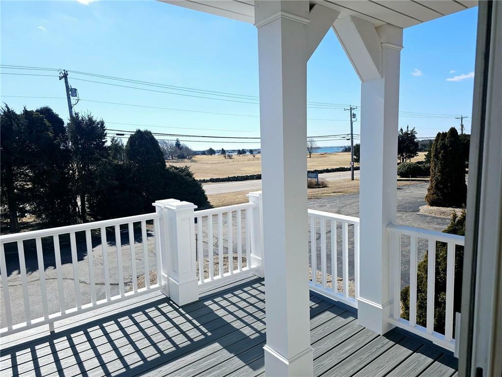 Property Photo:  282 Shore Road  RI 02891 