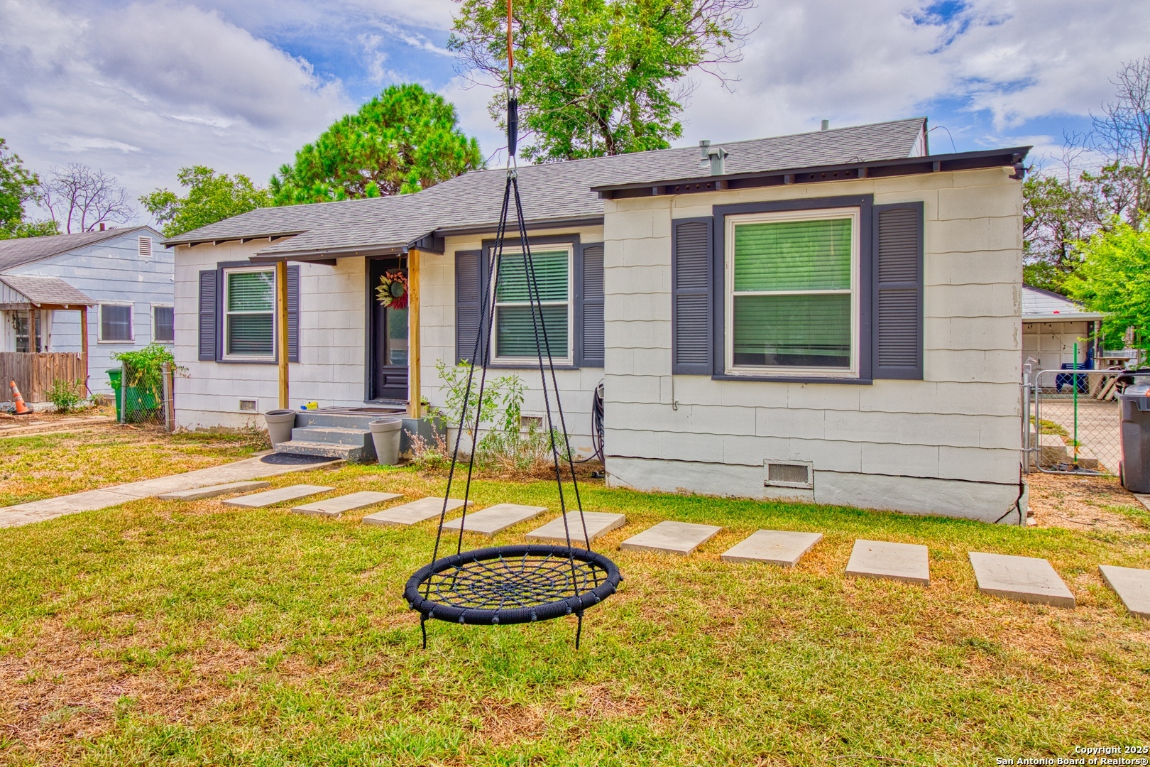 Property Photo: 546 Hermine Blvd TX 78212