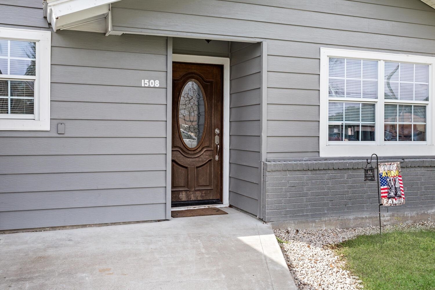 Property Photo: 1508 Houston Ave TX 77627
