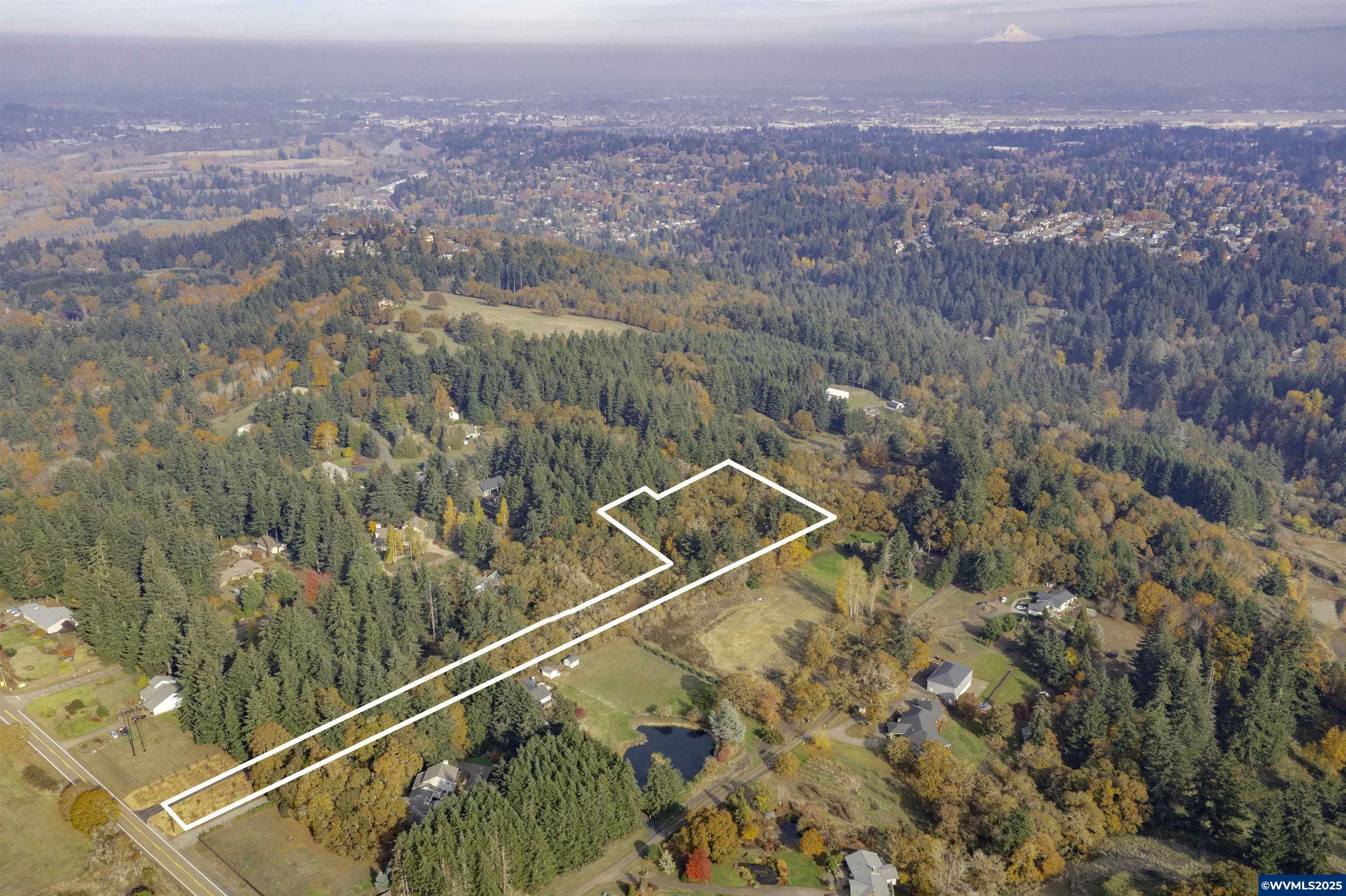 Property Photo: 2851 Forest Haven Wy S OR 97302