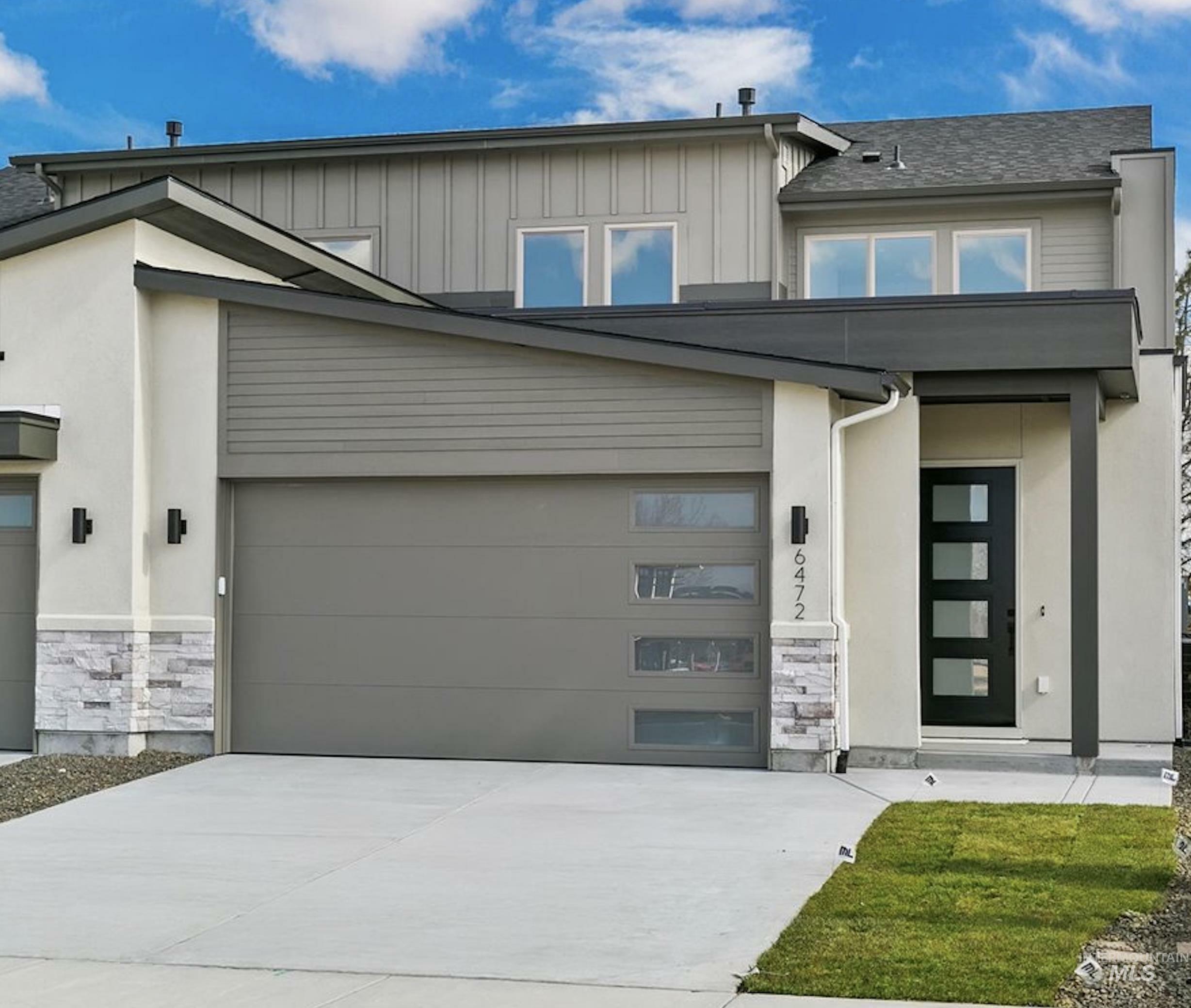Property Photo: 6472 S Astoria Ave ID 83642