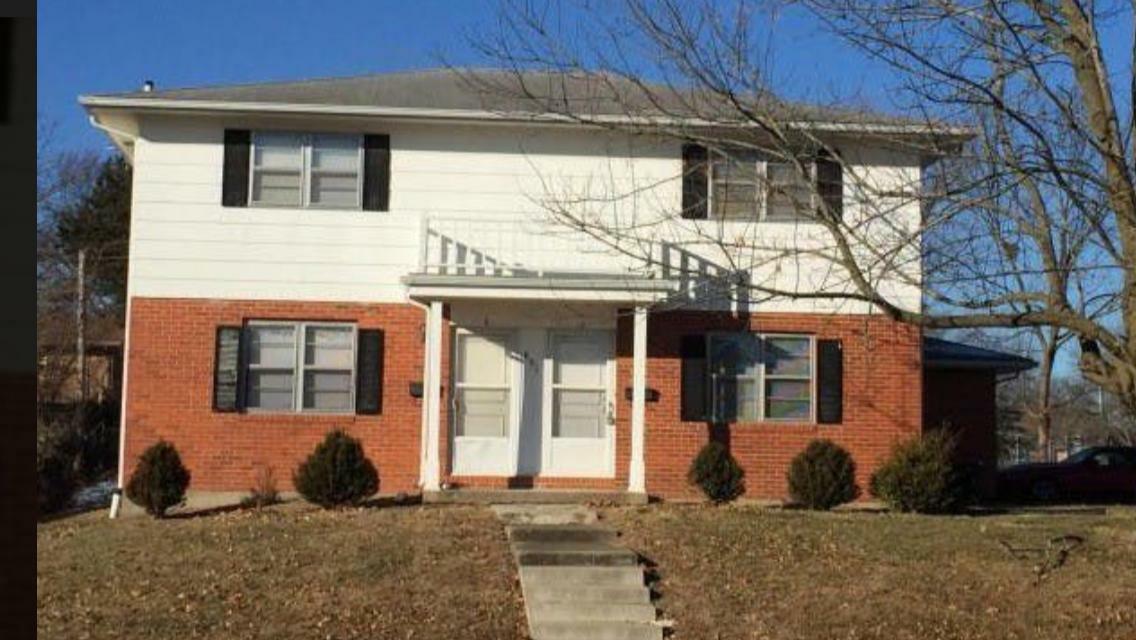 Property Photo:  801 S Fairview Rd  MO 65203 