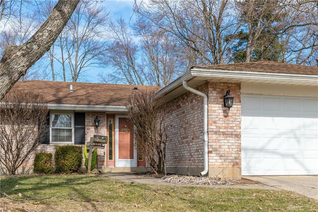 Property Photo: 3130 Sandywood Drive OH 45440