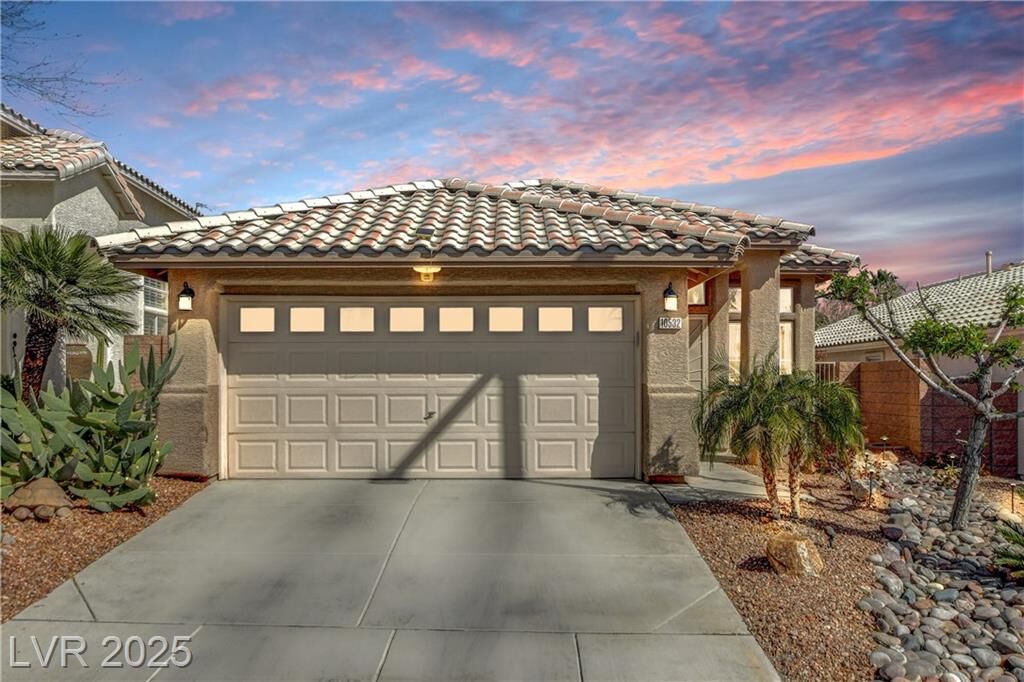 Property Photo:  10532 Beachwalk Place  NV 89144 