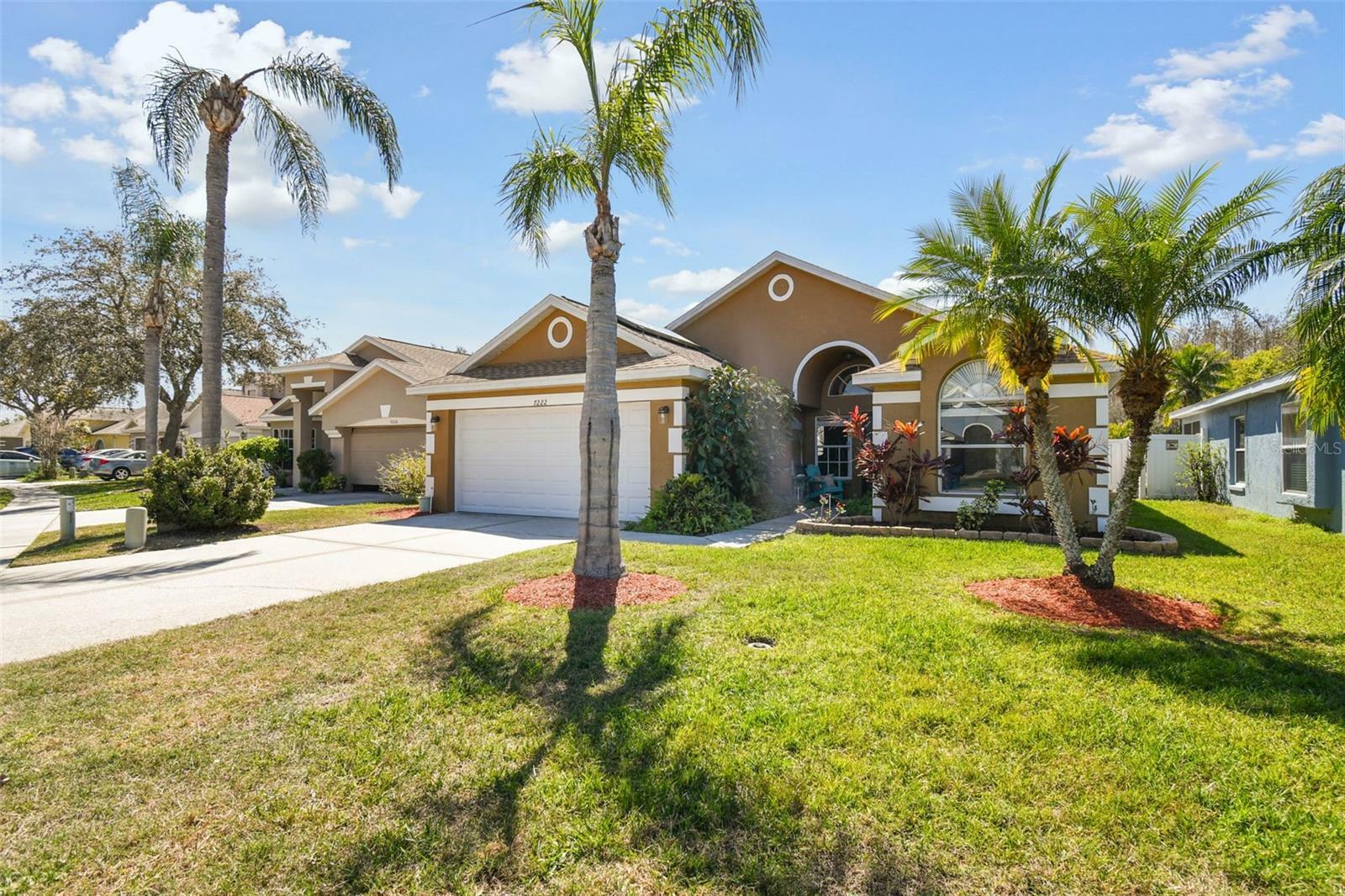 Property Photo: 7222 Sharpsburg Boulevard FL 34653