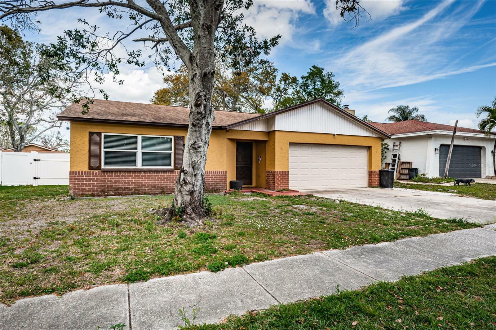 Property Photo: 6445 109th Avenue N FL 33782