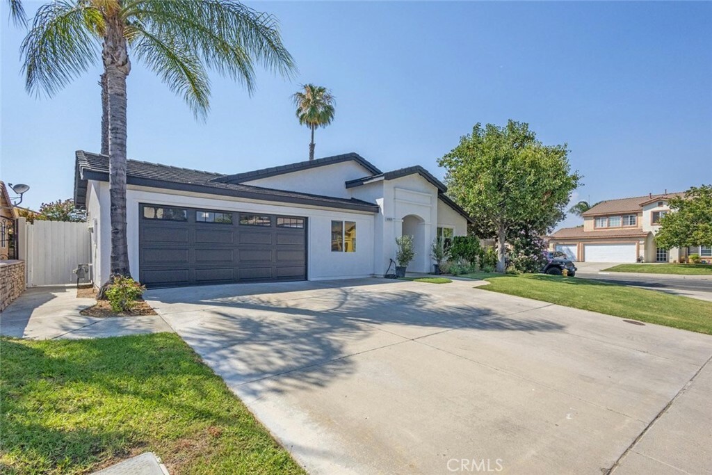 Property Photo:  37211 Jerome Lane  CA 92562 