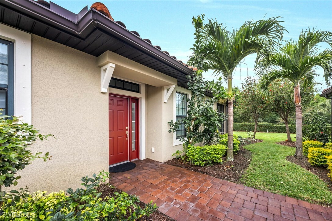 Property Photo:  8209 Lucello Terrace W  FL 34114 