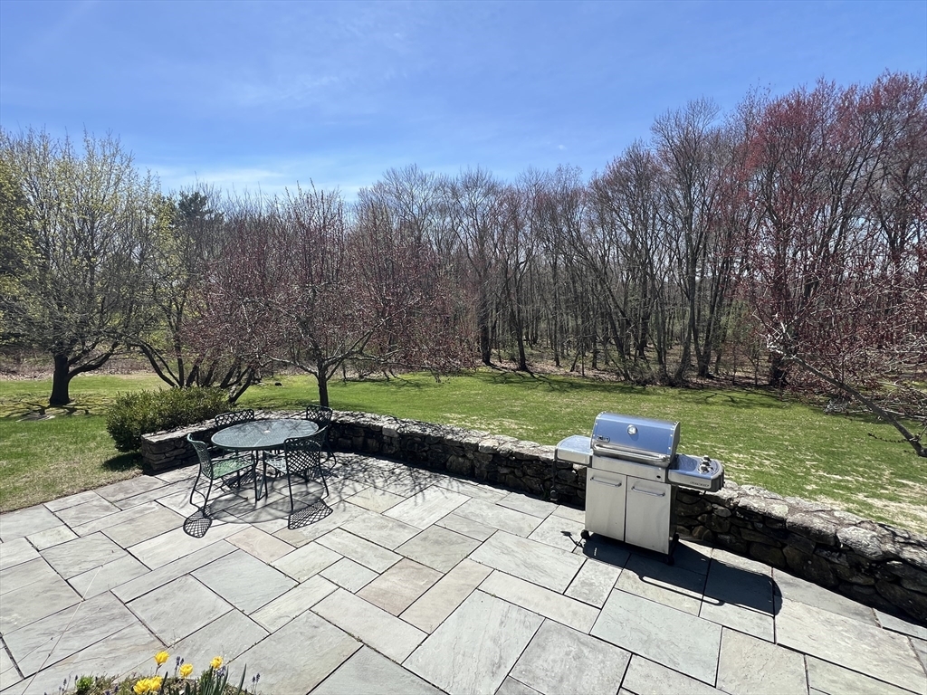 Property Photo: 10 Ward Lane MA 01770