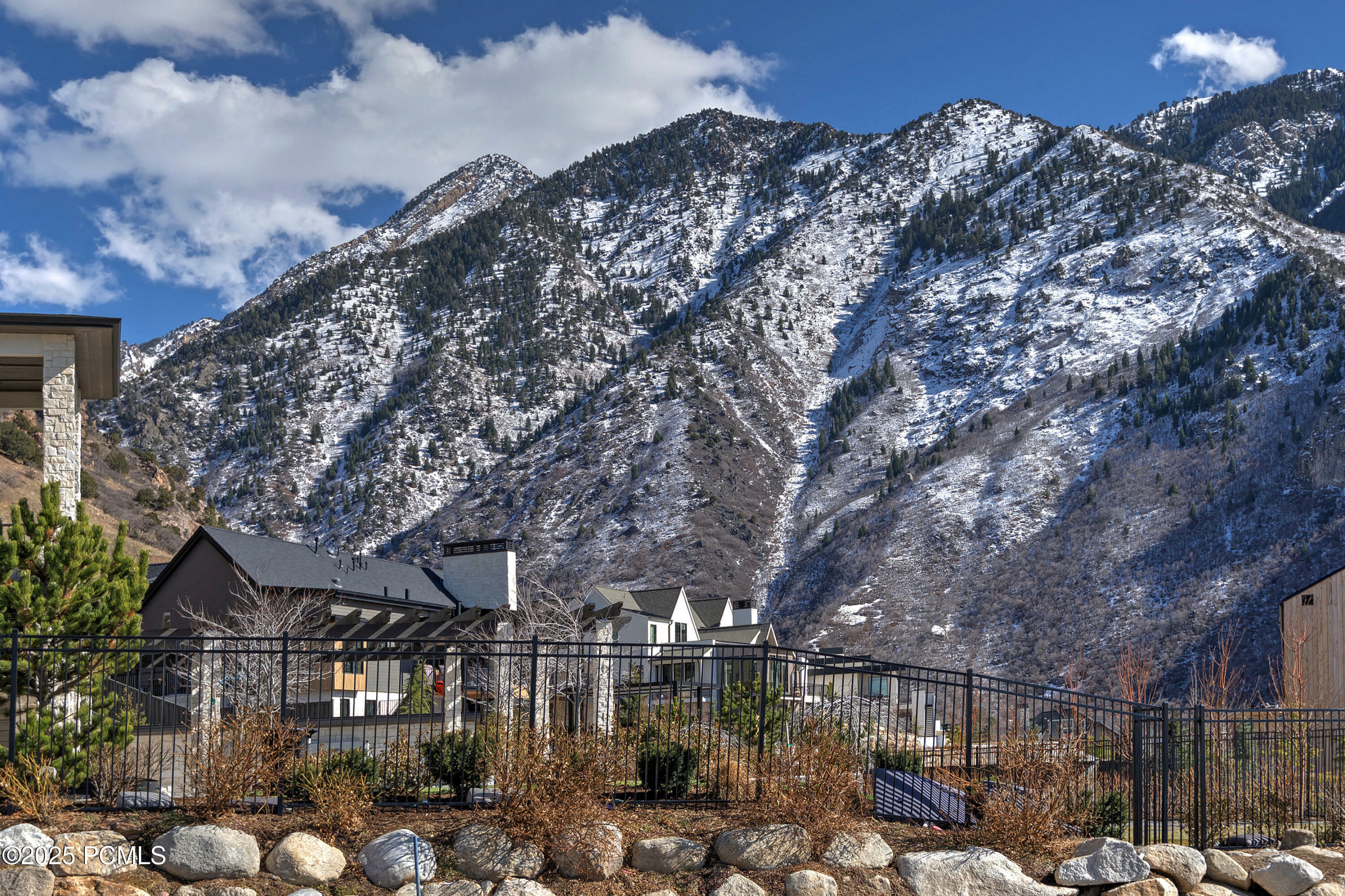 7054 City View Drive  Cottonwood Heights UT 84121 photo