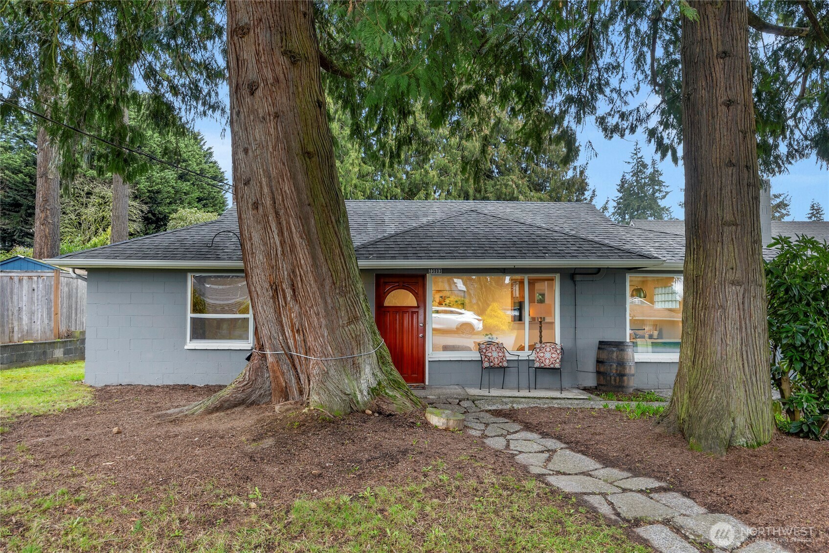 Property Photo:  23903  53rd Avenue W  WA 98043 