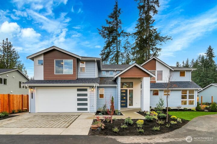 16612  63rd Avenue W  Lynnwood WA 98037 photo