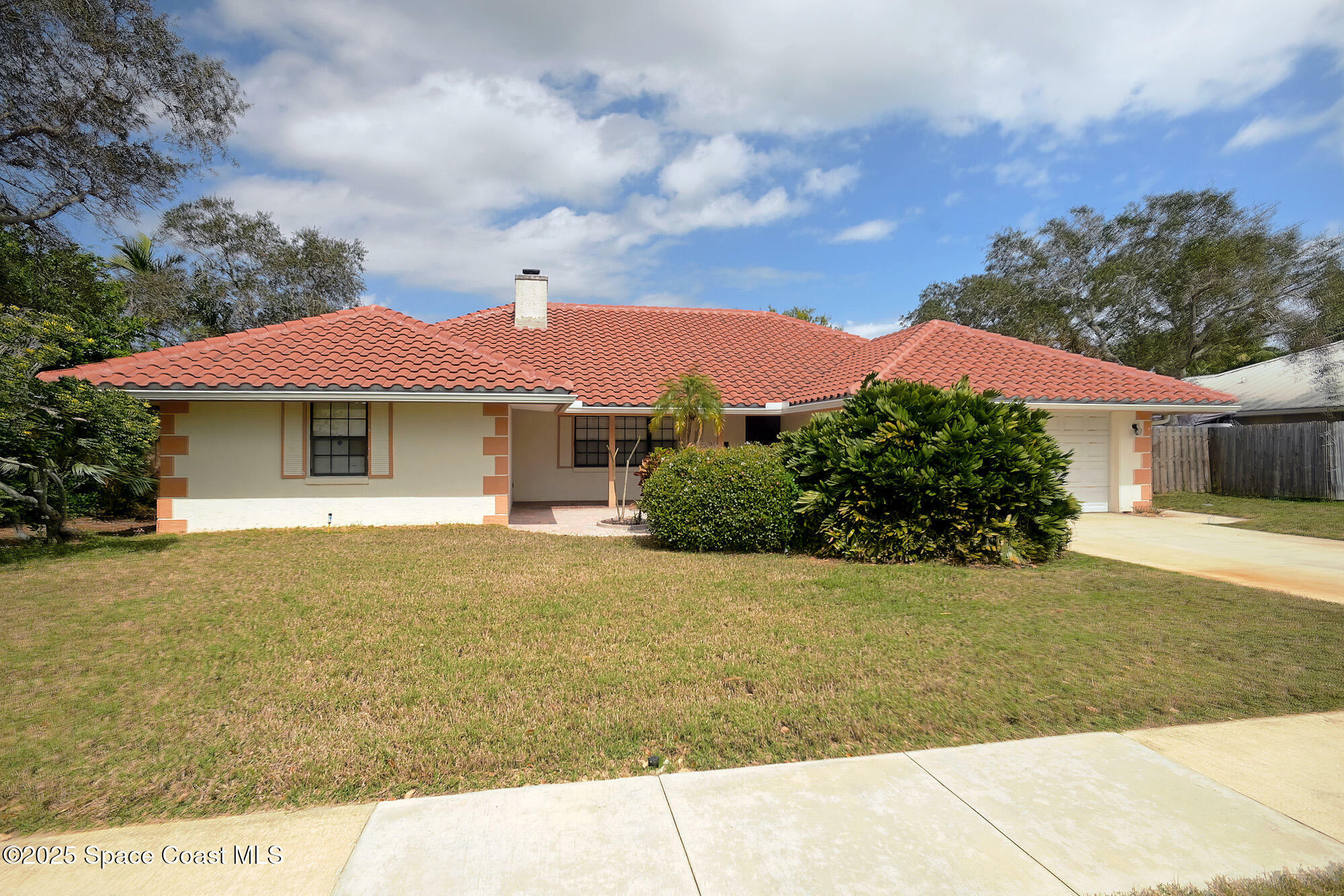 450 Rio Casa Drive N  Indialantic FL 32903 photo