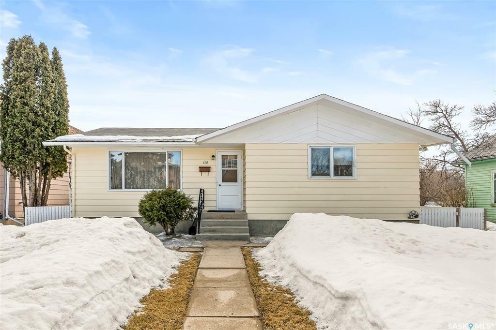 Property Photo:  429 Athabasca Street W  SK S6H 2C4 