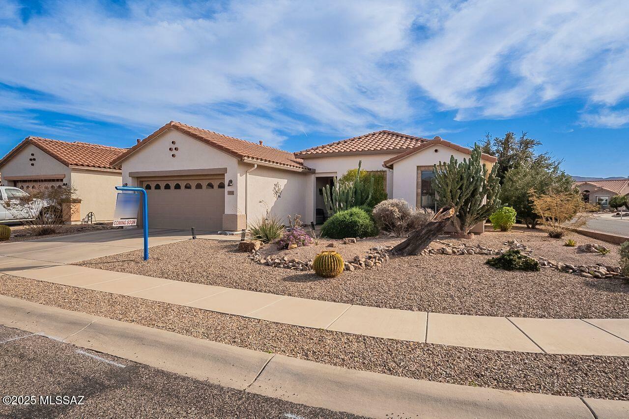 Property Photo:  7713 W Desert Cactus Way  AZ 85743 