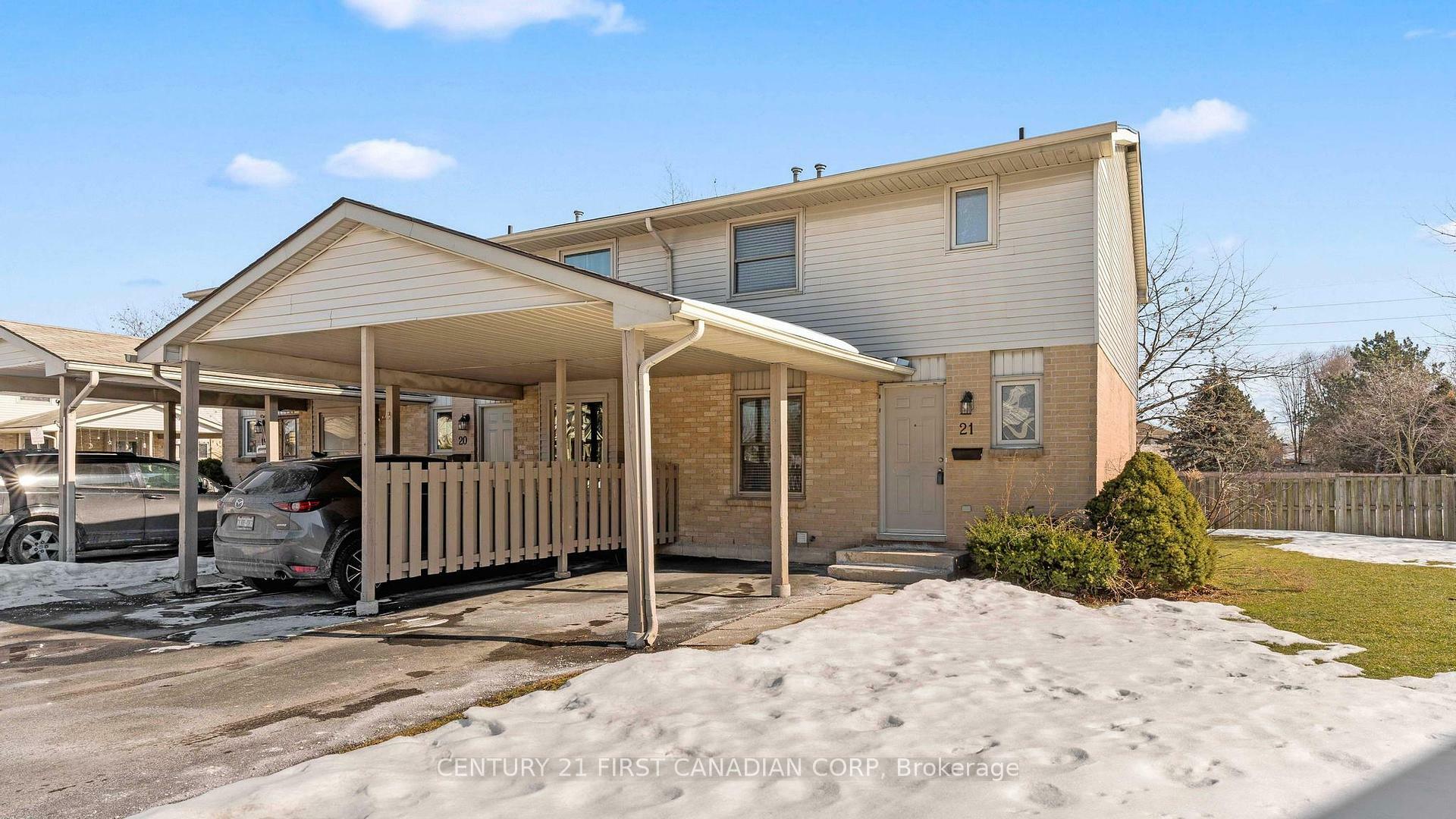 Property Photo: 25 Erica Crescent 21 ON N6E 3R6